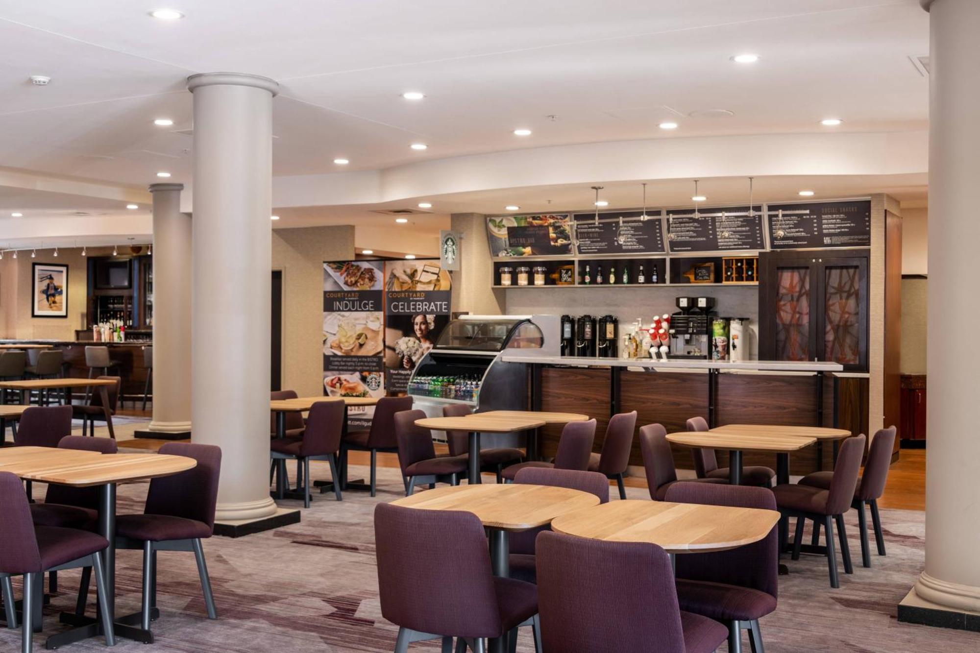 Courtyard By Marriott Newark-University Of Delaware Екстер'єр фото